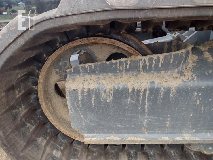 2022-takeuchi-tb290-image-31