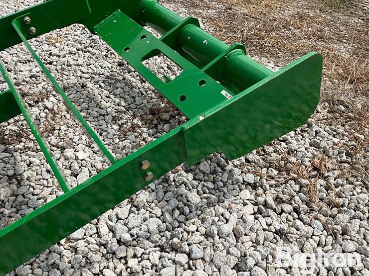 john-deere-7000-image-19
