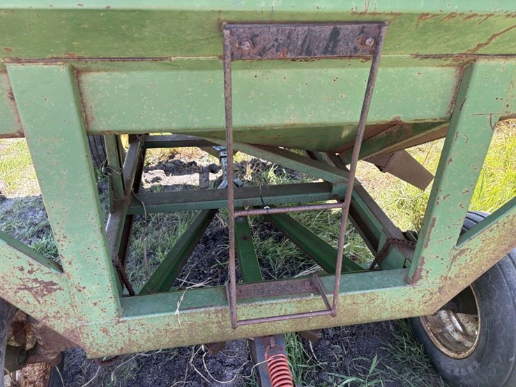 john-deere-1065a-image-16