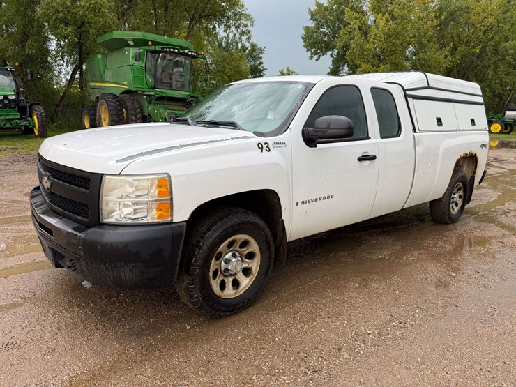 2009-chevrolet-1500-image-1