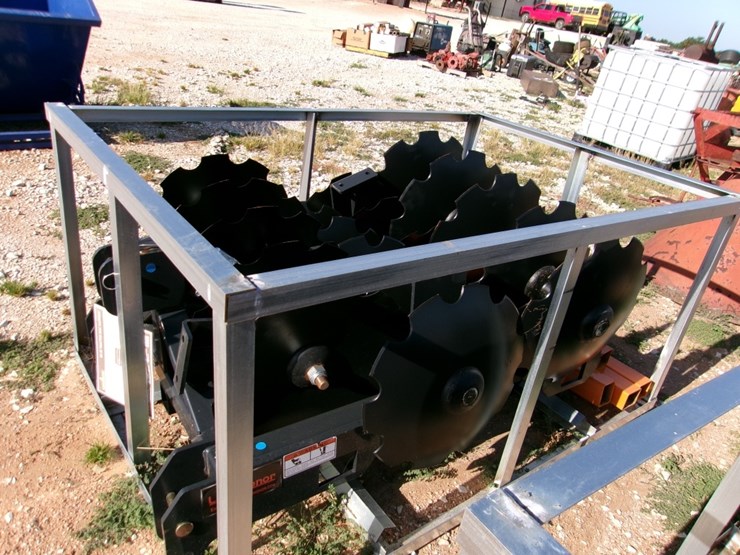 land-honor-3pt-disc-harrow-image-1