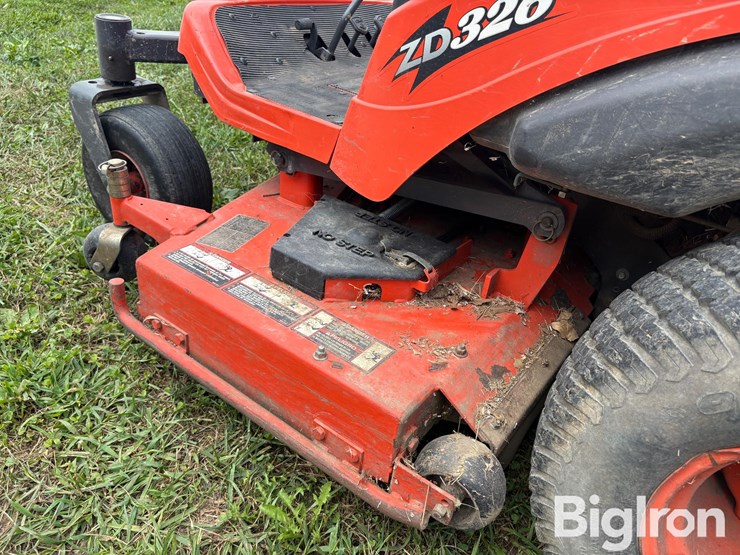 kubota-zd326rp-image-13