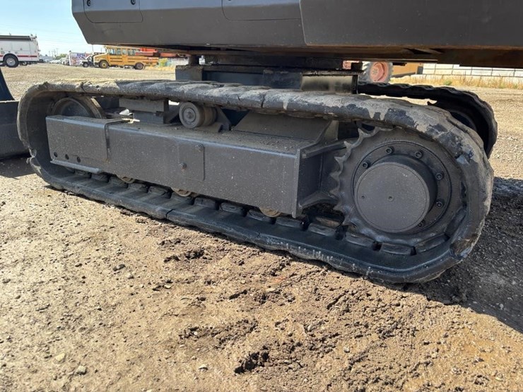 kubota-kx026-image-19