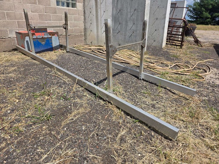 pontoon-lift-rails,-14’-long,-45”-outside-to-outside-image-3