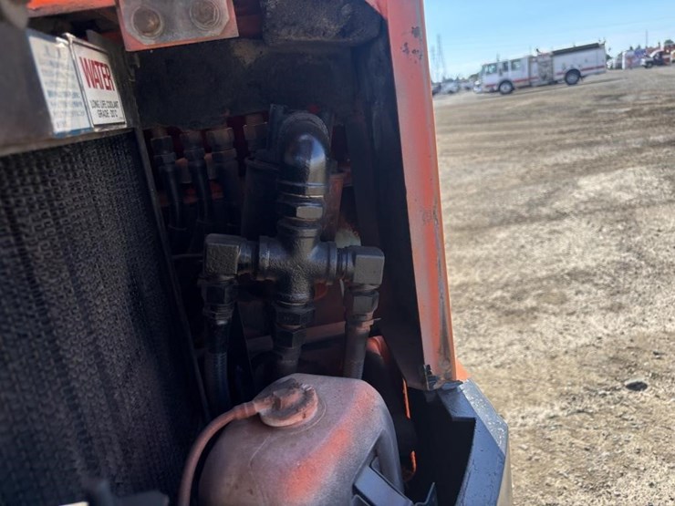 kubota-sr25-hydraulic-excavator-image-34