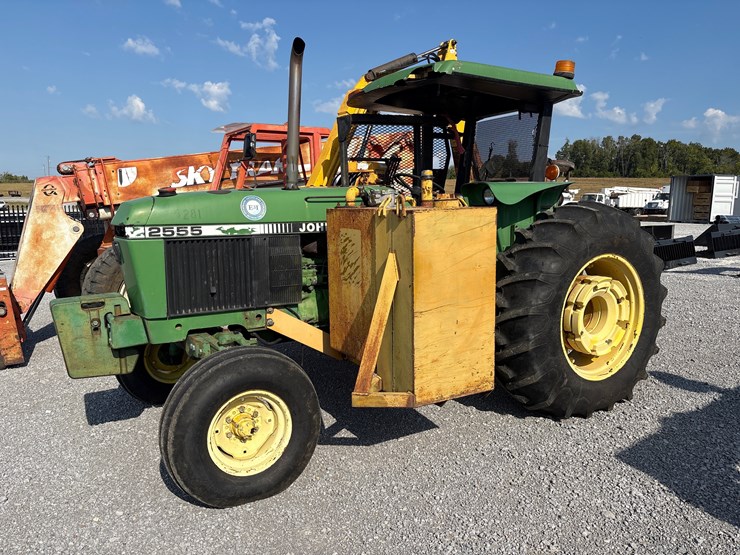 1990-john-deere-2555-image-1