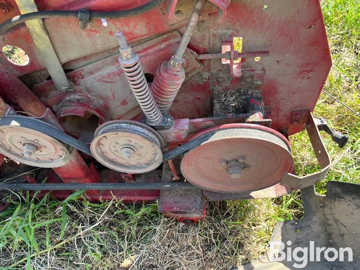 2001-case-ih-1020-image-9