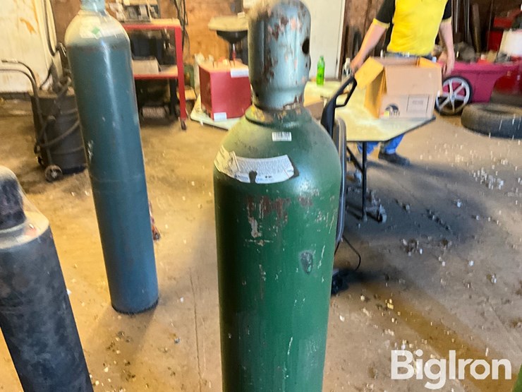 oxygen-bottle-image-5