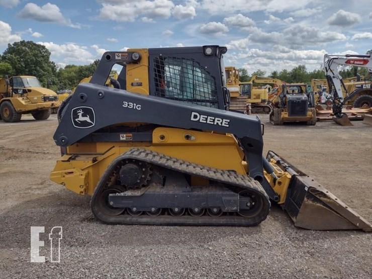 2023-deere-331g-image-3