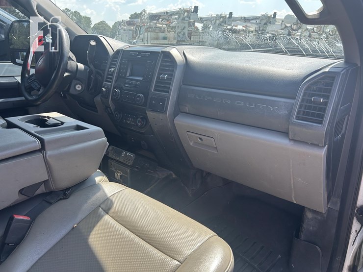 2020-ford-f250-image-33