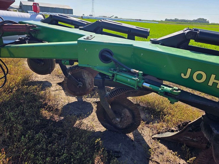john-deere-2800-image-13