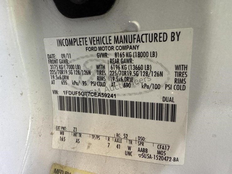 2012-ford-f550-image-18