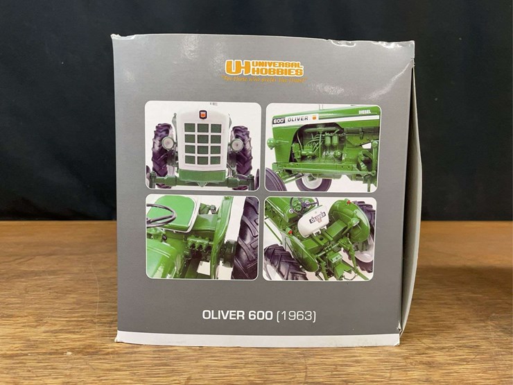 1/16-oliver-600-nib-uh-image-16