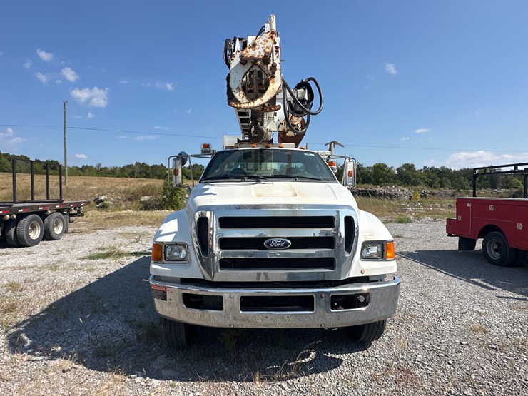 ford-f750-xl-image-2