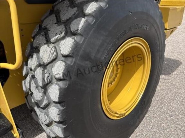 2012-caterpillar-930k-image-30