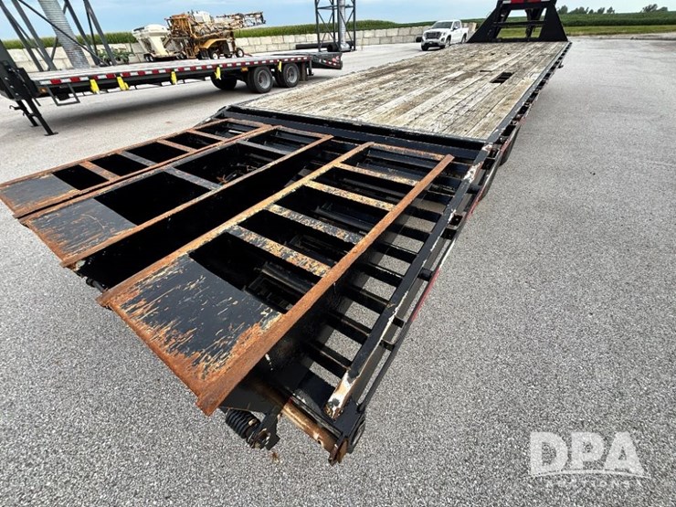 2006-pj-gooseneck-trailer-(gp11304,-unit-573)-image-34