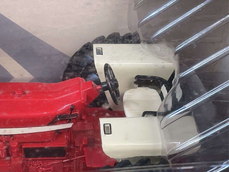 1/16-faramall-1206-40th-anniversary-nib-ertl-image-11