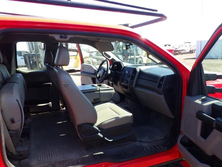 2019-ford-f350-image-6