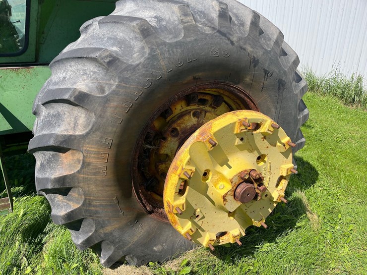 john-deere-6030-image-6