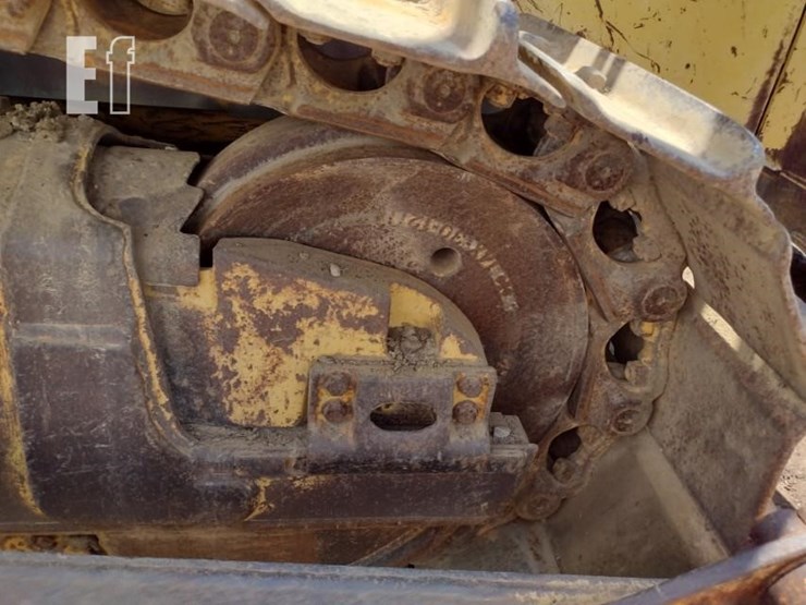 2004-komatsu-d65ex-15-image-35