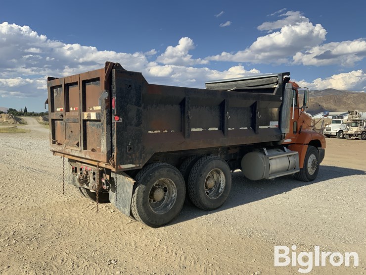 1996-freightliner-fld112-image-5