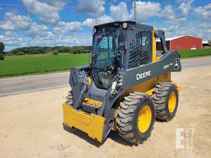 2023-deere-324g-image-2