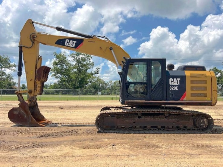 2013-caterpillar-320el-image-1