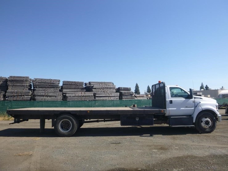 2017-ford-f650-image-7
