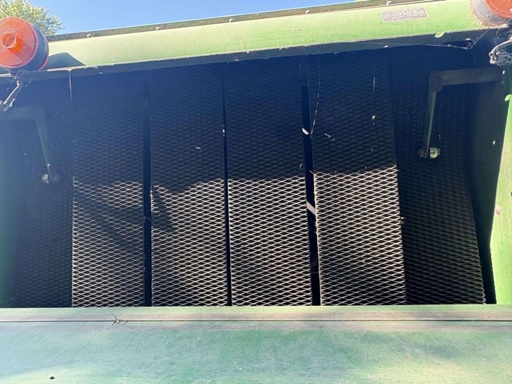 john-deere-435-image-17