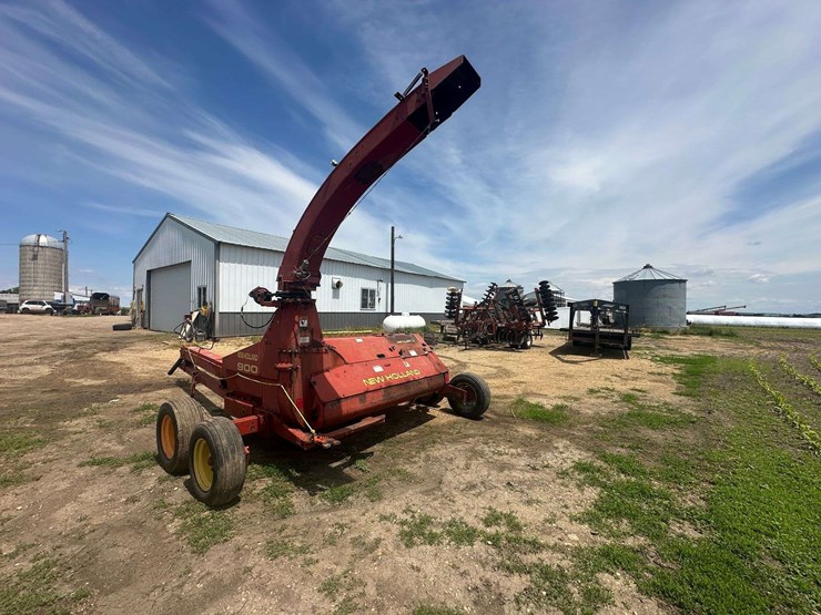 new-holland-900-image-13
