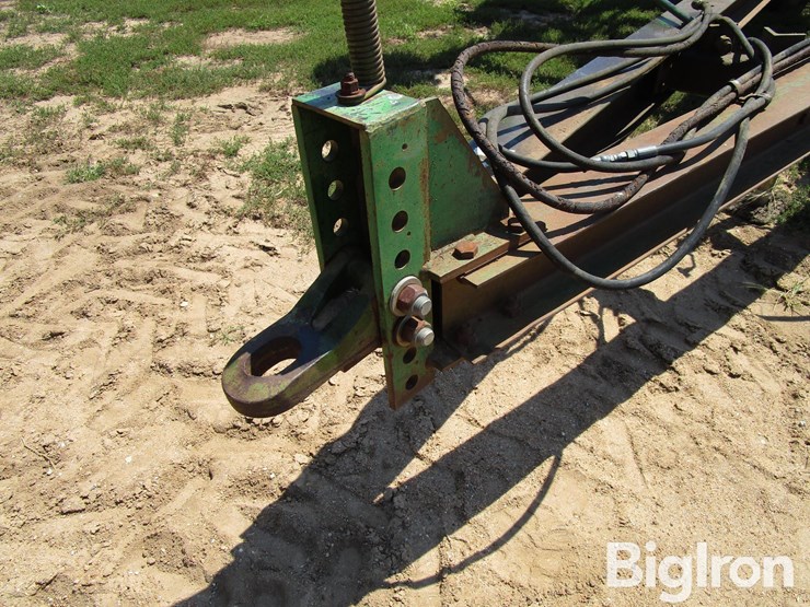 john-deere-1060-image-9