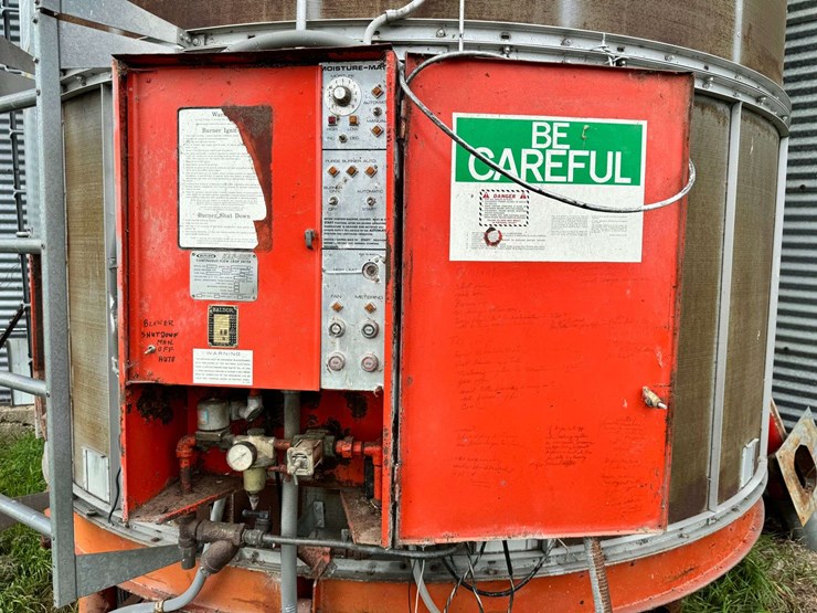 butler-kan-sun-grain-dryer,-model-216,-continuous-flow,-220v,-single-phase,-lp,-on-transports,-worke-image-3
