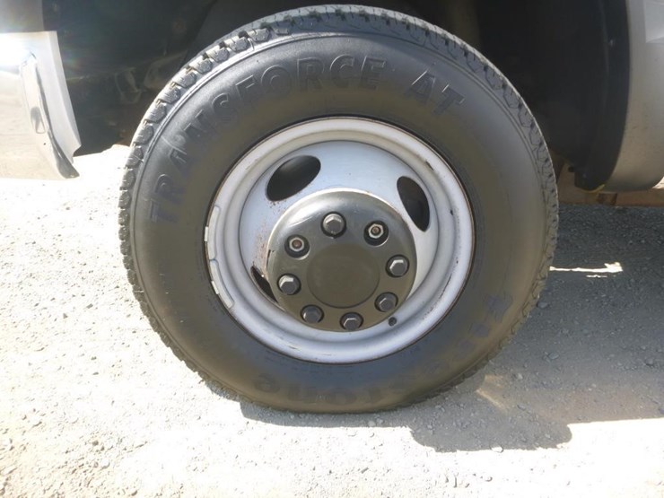 1997-chevrolet-3500-image-18