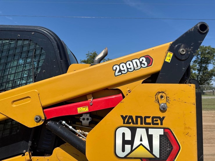 2023-caterpillar-299d3-image-19