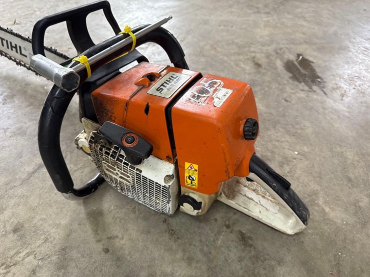 stihl-ms460-gas-chain-saw-support-equipment-image-3