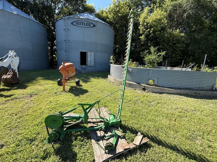 john-deere-7-image-4