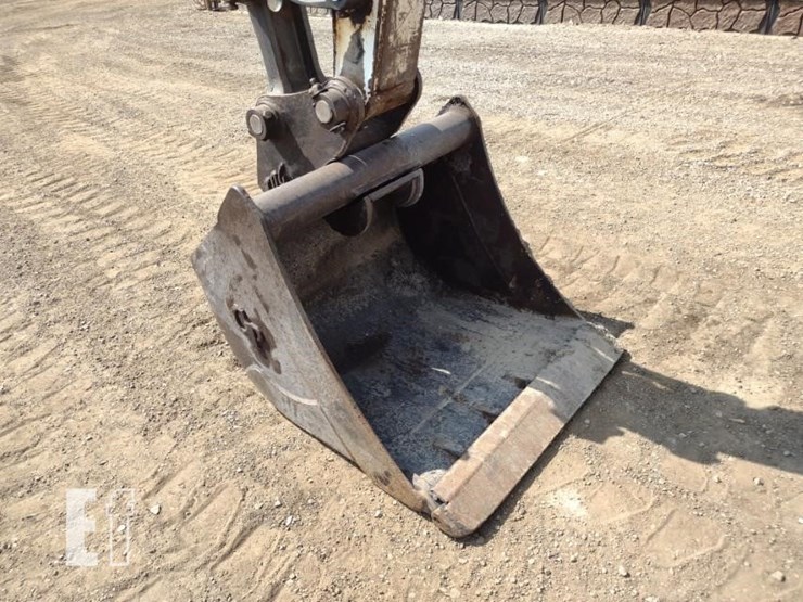2018-bobcat-e85-image-15