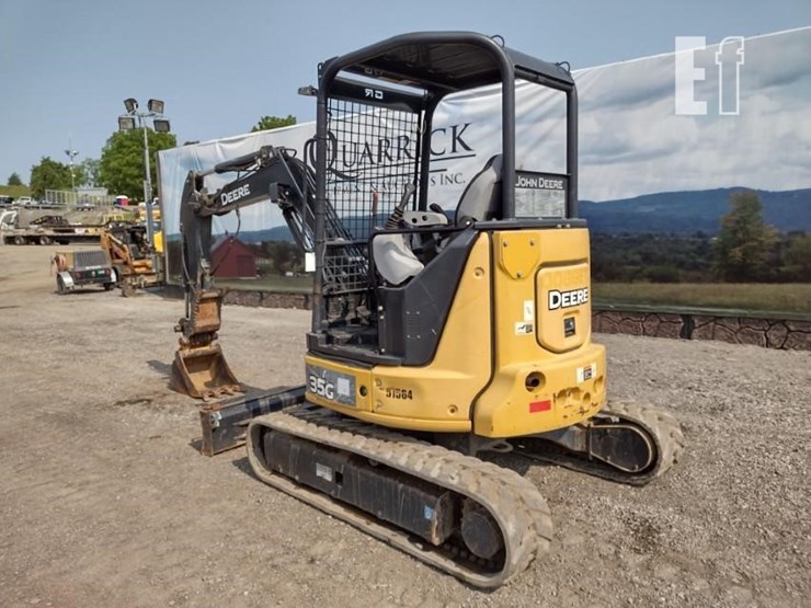 2018-deere-35g-image-49