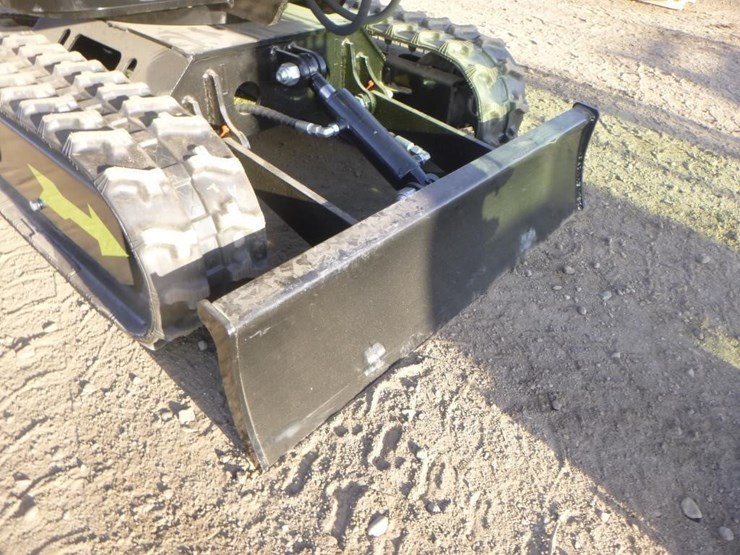 2025-vicsec-vc13c-hydraulic-excavator-image-16