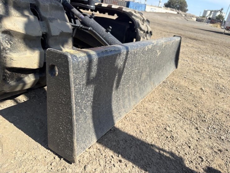 kubota-sr25-hydraulic-excavator-image-10