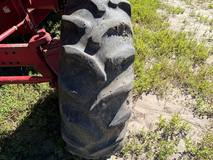 1997-case-ih-2388-image-29
