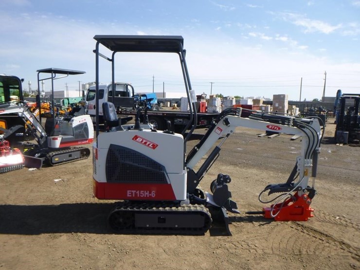 bttl-et15h-6-hydraulic-excavator-image-7