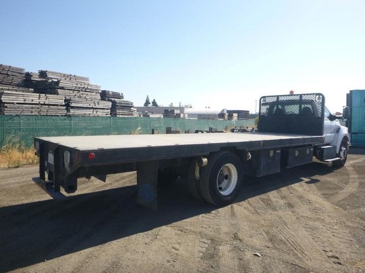 2017-ford-f650-image-3