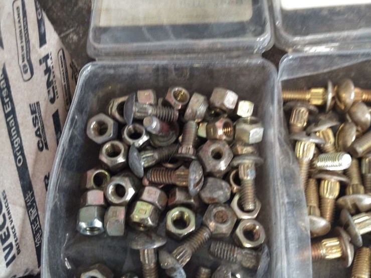 sickle-sections,-short-section-bolts-for-case-ih-soybean-head,-47-new-sections,-section-bolts-and-ne-image-3