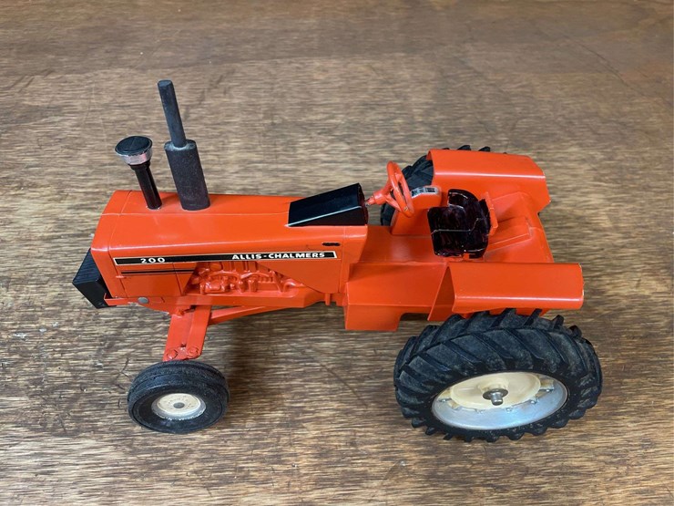 1/16-ac-200-ertl-image-3