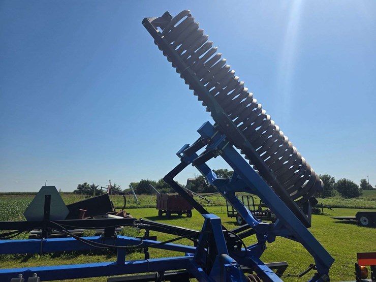new-holland-sg110-image-10
