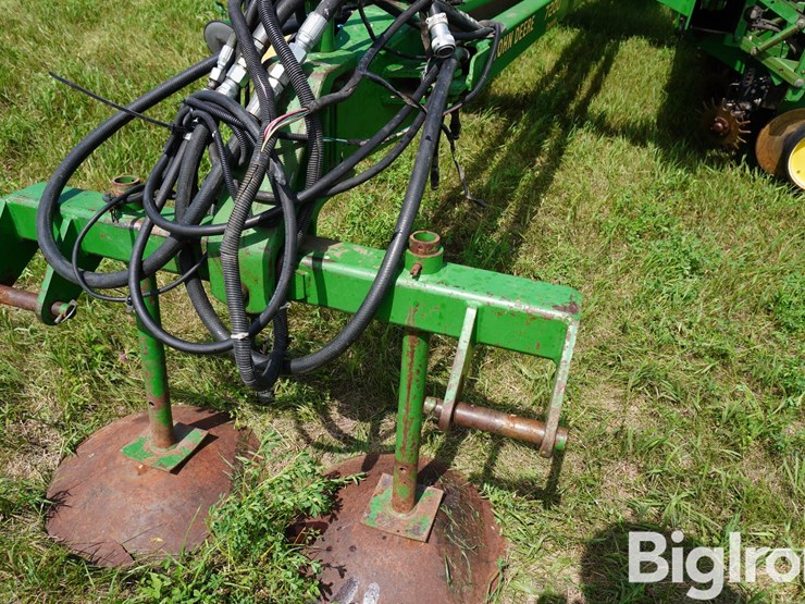 john-deere-7200-image-9