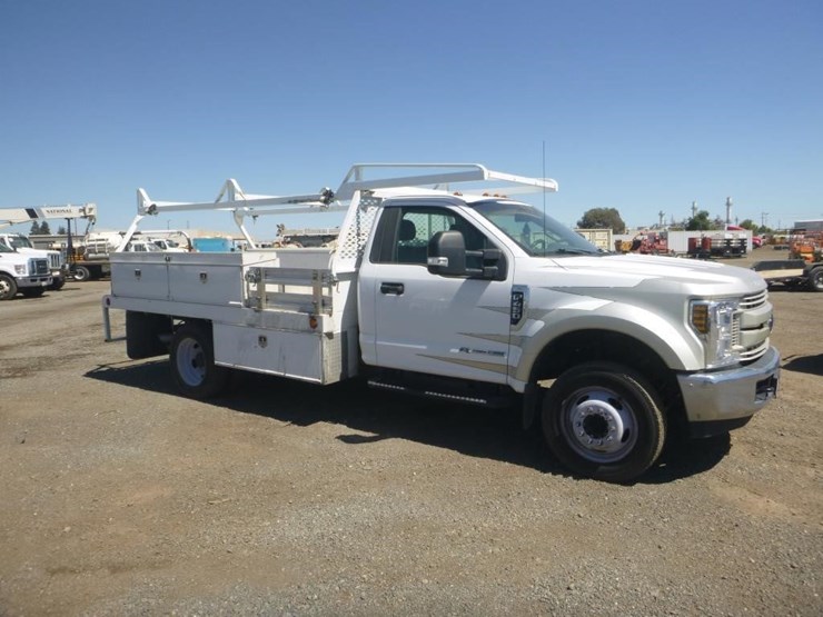 2018-ford-f450-image-2