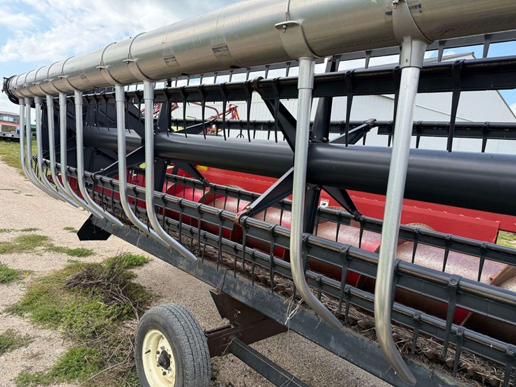 2009-case-ih-2020-image-13