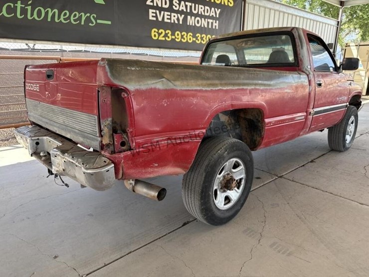 1994-dodge-ram-2500-image-7